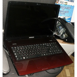 Ноутбук Samsung R780i (Intel Core i3 370M (2x2.4Ghz HT) /4096Mb DDR3 /320Gb /ATI Radeon HD5470 /17.3" TFT 1600x900) - Новороссийск